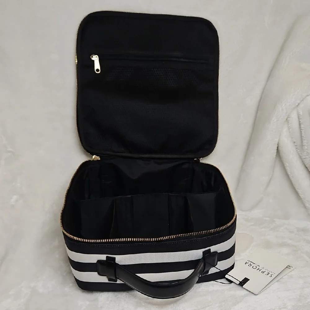Sephora "We Belong to Something Beautiful" Large Makeup Organizer Travel Case - Picture 5 of 8